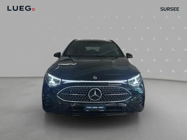 Mercedes-Benz CLA Shooting Brake 220 4Matic 8G-DCT