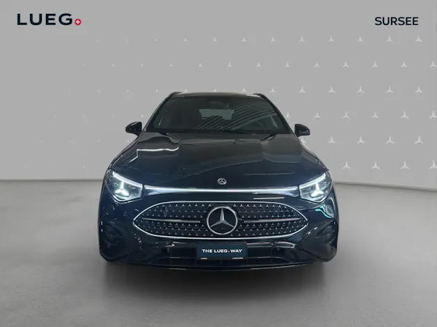 Mercedes-Benz CLA Shooting Brake 220 4Matic 8G-DCT