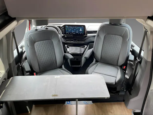 Ford Transit C Nugget 320 L1 320 L1 2.0 EcoBlue 170 Titanium