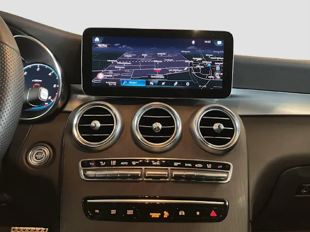 Mercedes-Benz GLC 220 d AMG Line 4MATIC