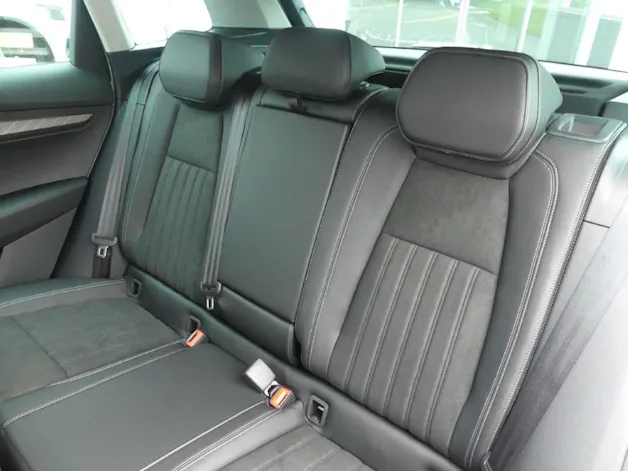 Škoda Karoq 2.0 TDI CR Dynamic 4x4 DSG