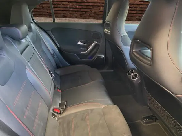 Mercedes-Benz A 180 Night Star AMG Line