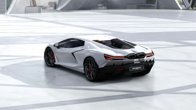 Lamborghini Revuelto HPEV