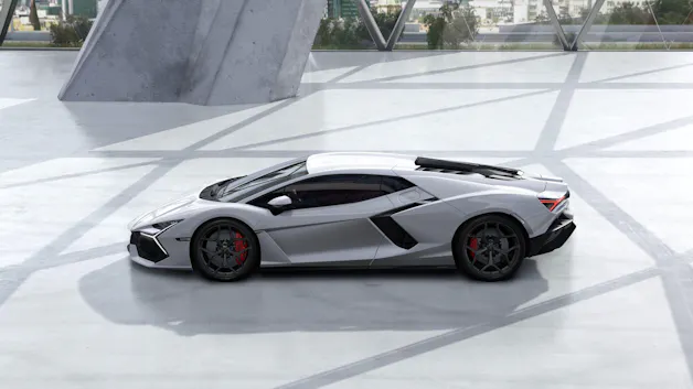 Lamborghini Revuelto HPEV