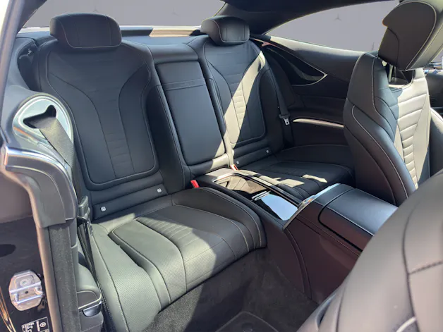 Mercedes-Benz S 560 V8 AMG Line 4MATIC Coupé