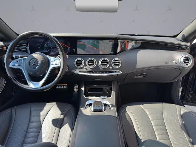 Mercedes-Benz S 560 V8 AMG Line 4MATIC Coupé