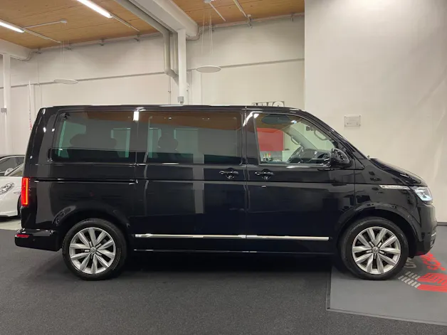 VW T6.1 Multivan 2.0 TDI 204 Highline Liberty DSG