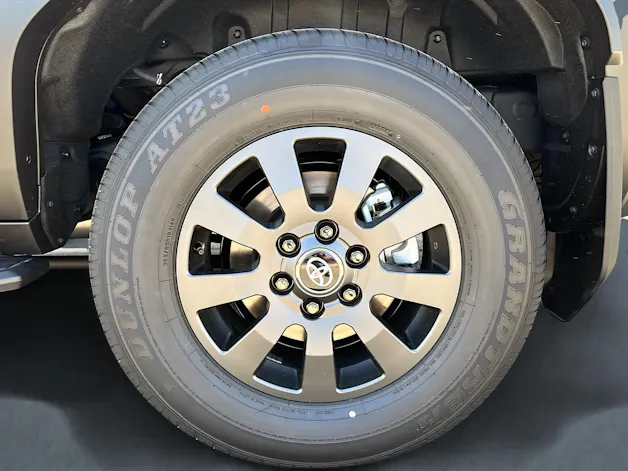 Toyota Land Cruiser 2.8 D 48V Style