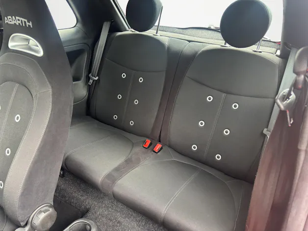 Fiat 595 Abarth 1.4 T-Jet 145