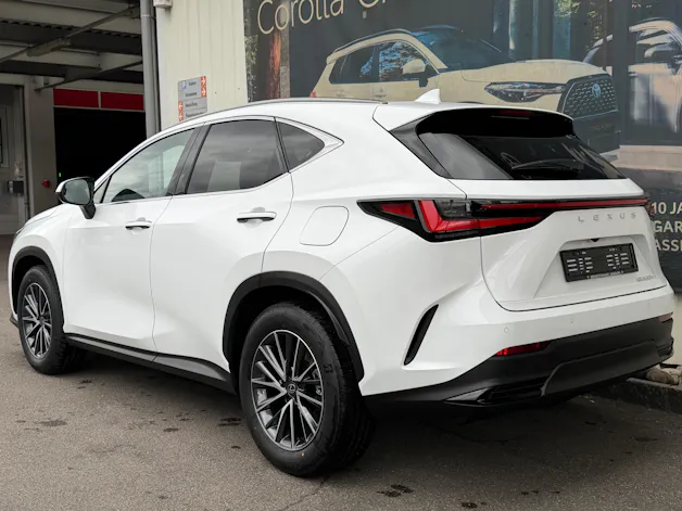 Lexus NX 450h+ Comfort