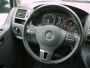 VW T5 California 3000 2.0 TDI DSG Beach