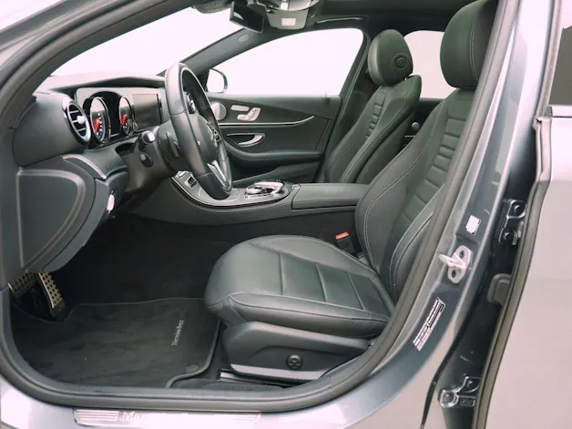 Mercedes-Benz E-Klasse E 220 d Swiss Star Avantgarde 4matic Kombi