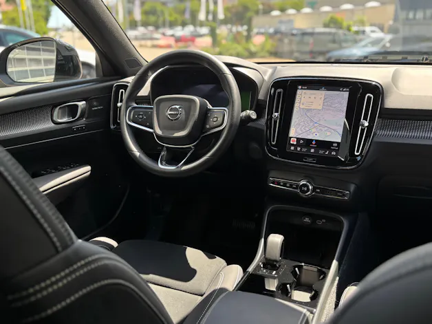 Volvo EX40 Twin Black Edition AWD
