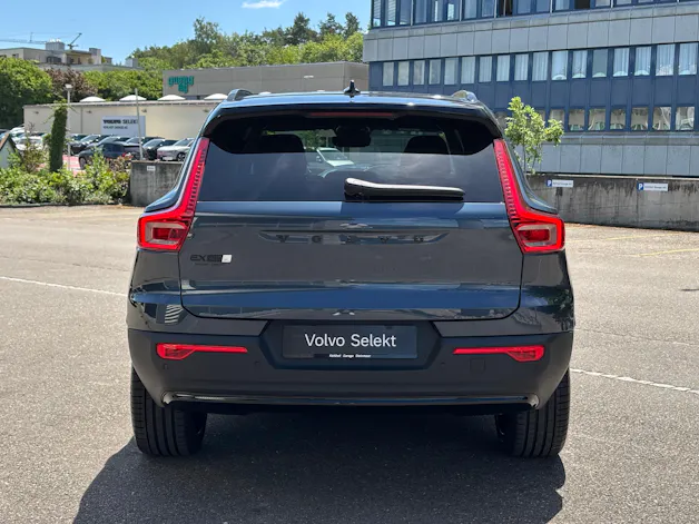 Volvo EX40 Twin Black Edition AWD