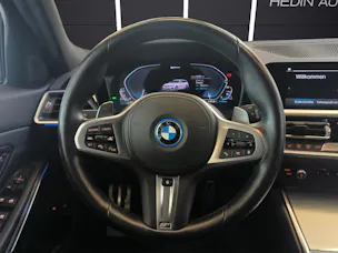 BMW 330e xDrive SAG Touring