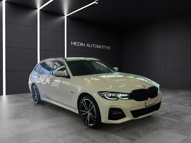 BMW 330e xDrive SAG Touring