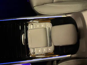 Mercedes-Benz EQA 350 Swiss Star AMG Line 4matic