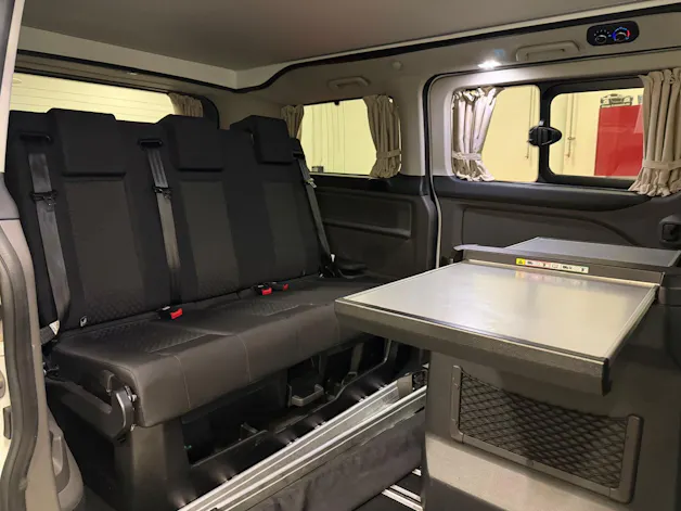Ford Tourneo C Bus 320 L1 2.0 TDCi 185 Titanium X