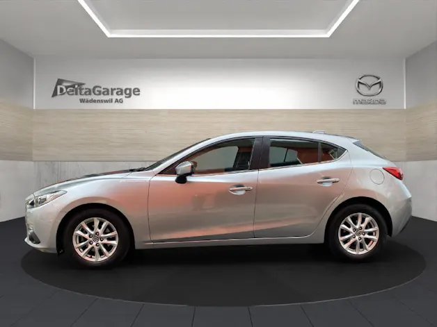 MAZDA 3 SG100 MT Ambition Navi