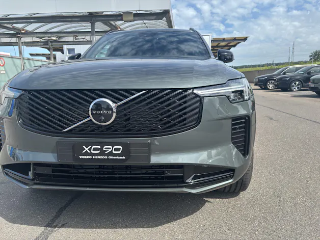 VOLVO XC90 2.0 T8 TE Ultra Dark eAWD