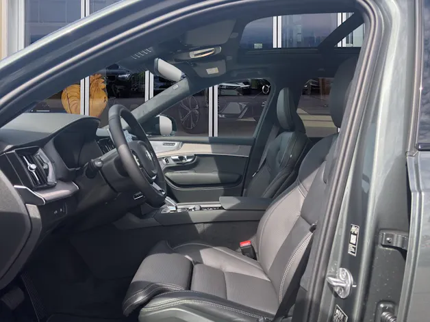 VOLVO XC90 2.0 T8 TE Ultra Dark eAWD