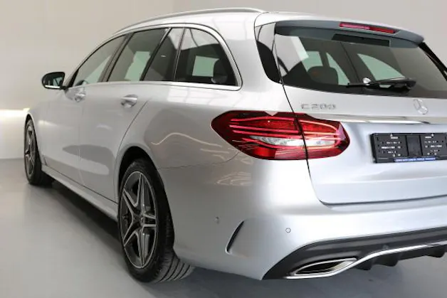 Mercedes-Benz C 200 AMG Line