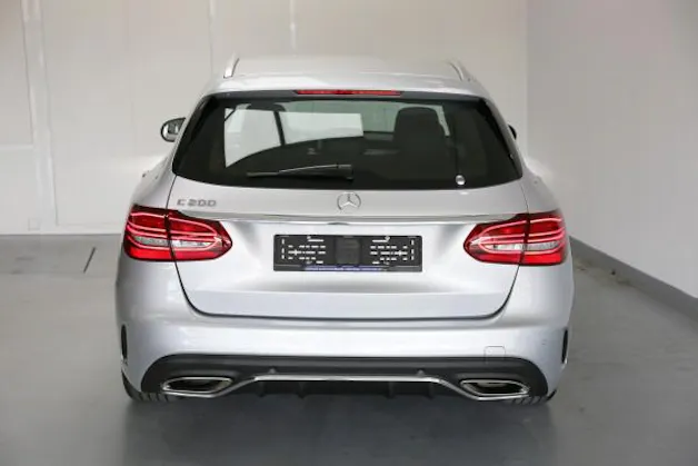Mercedes-Benz C 200 AMG Line