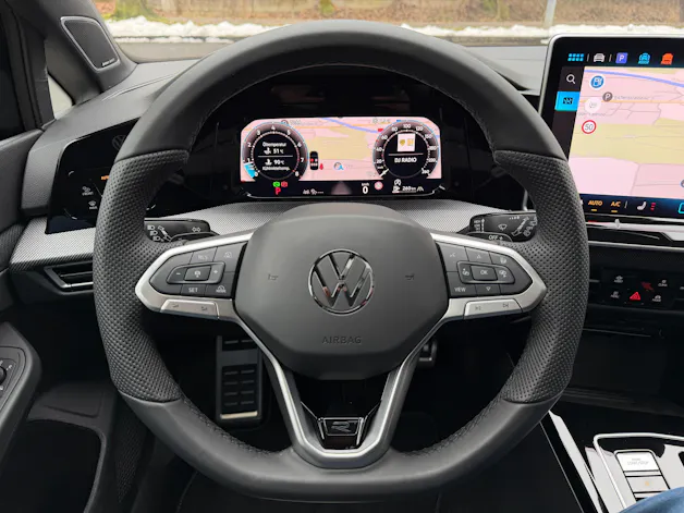 VW Golf 2.0 TSI R-Line DSG 4 Motion