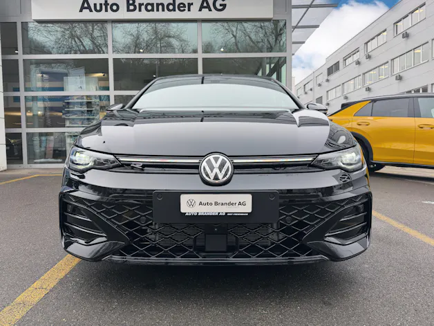 VW Golf 2.0 TSI R-Line DSG 4 Motion