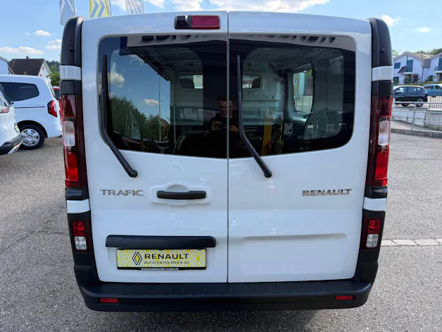 RENAULT Trafic 2.0 Energy dCi 120 3.0t Business L1H1