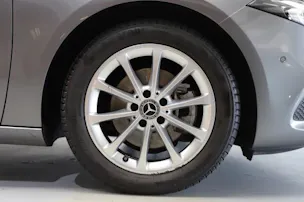 Mercedes-Benz A 200 Progressive