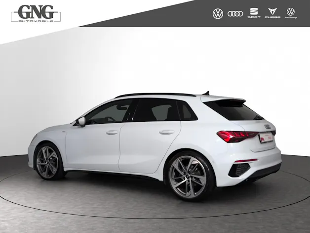 Audi A3 Sportback 35 TFSI S line Attraction S-tronic