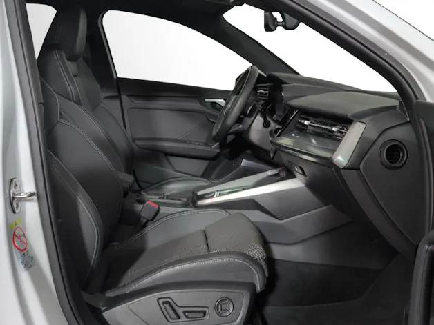 Audi A3 Sportback 35 TFSI S line Attraction S-tronic
