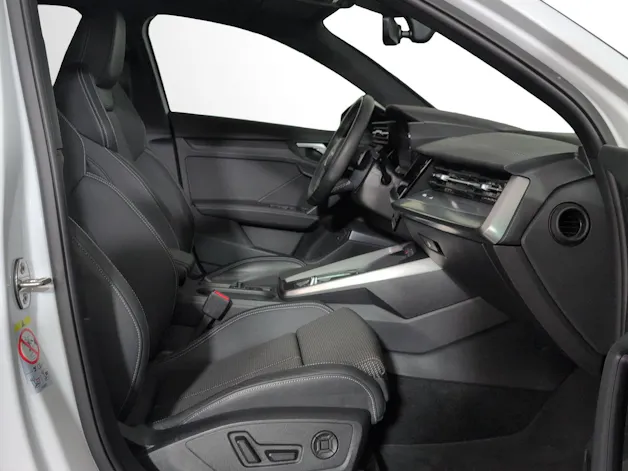 Audi A3 Sportback 35 TFSI S line Attraction S-tronic