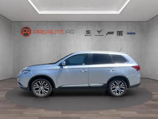 Mitsubishi Outlander 2.2 DID Style 4WD Automatic