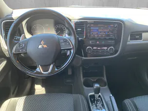 Mitsubishi Outlander 2.2 DID Style 4WD Automatic