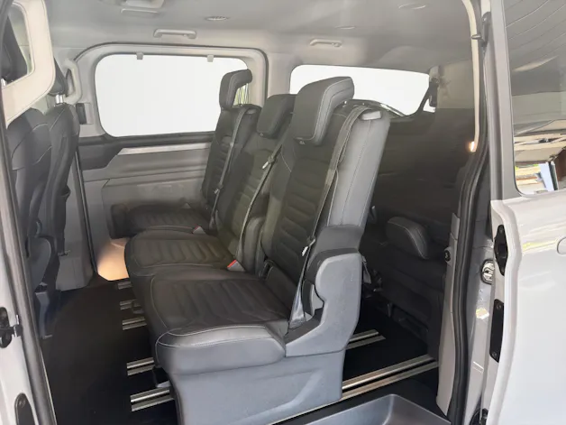Ford Tourneo Bus 320 L2H1 Titanium Automat