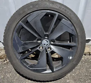 Škoda Octavia Combi 2.0 TSI DSG RS