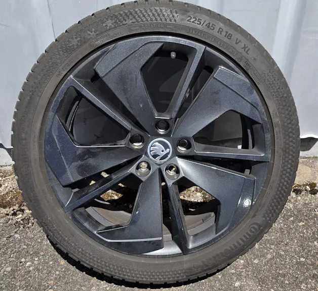 Škoda Octavia Combi 2.0 TSI DSG RS
