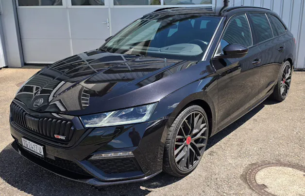 Škoda Octavia Combi 2.0 TSI DSG RS