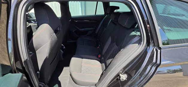 Škoda Octavia Combi 2.0 TSI DSG RS