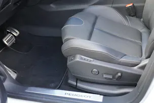 Peugeot 3008 1.2 PureTech GT EAT8