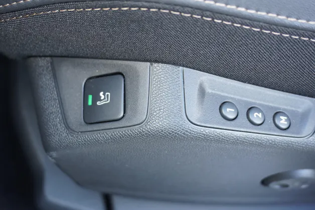 Peugeot 3008 1.2 PureTech GT EAT8