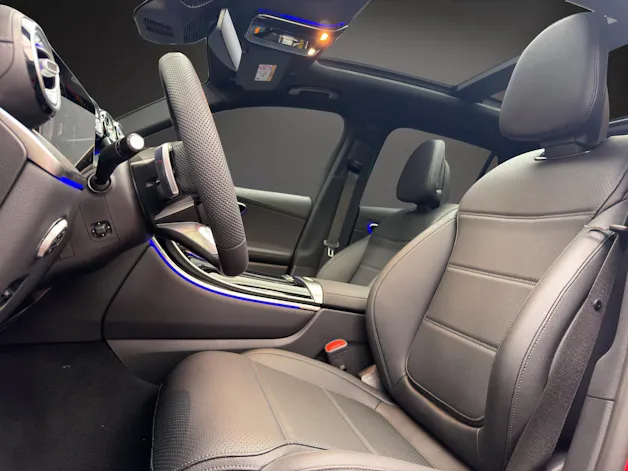 Mercedes-Benz GLC 400 e 4MATIC with EQ-Star Hybrid