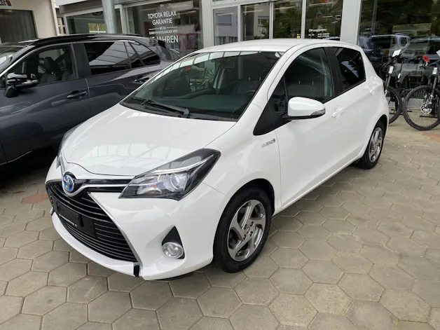 Toyota Yaris 1.5 VVT-i Hybrid Luna e-CVT