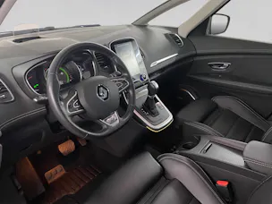 Renault Scénic 1.6 dCi Initiale Paris EDC