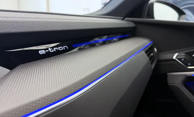 Audi e-tron S quattro