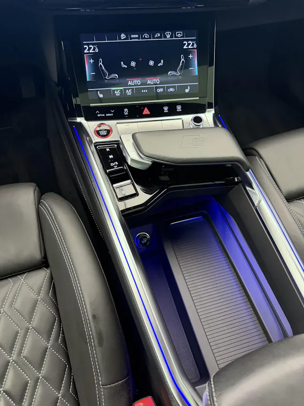 Audi e-tron S quattro