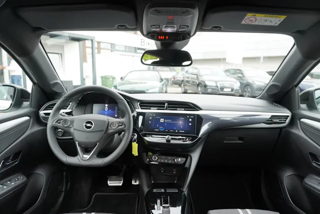 Opel Corsa 1.2 TP GS A