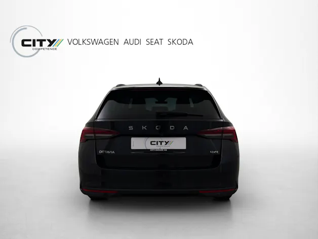 Škoda Octavia Combi 2.0 TSI Selection 4x4